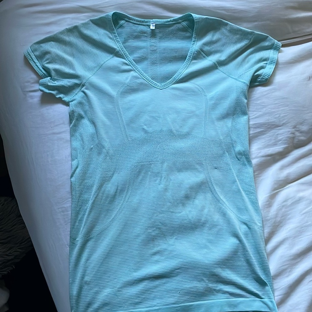 Lululemon teal V-neck top